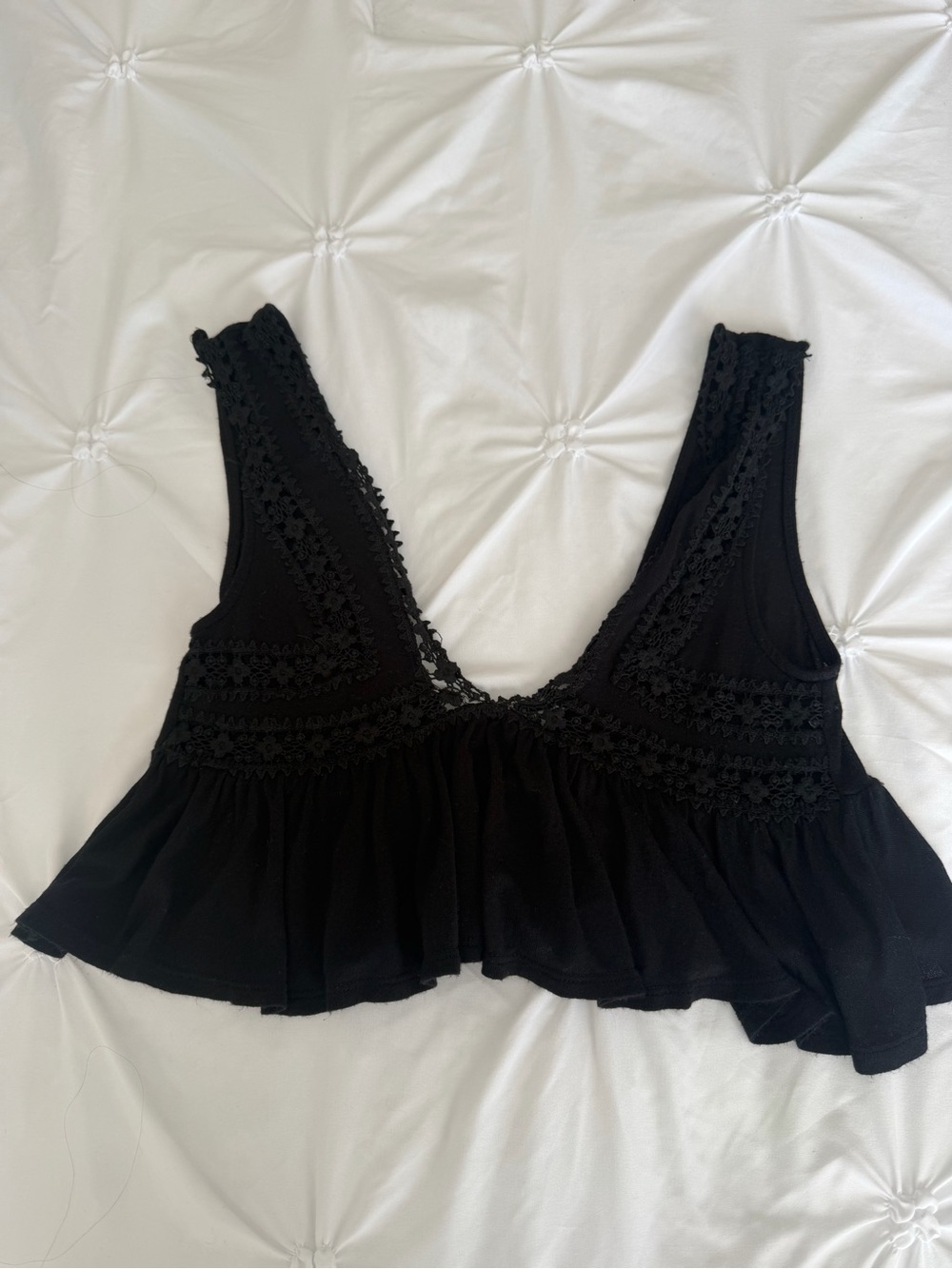 Kimchi Blue Black Crochet-Trim V-Neck Camisole